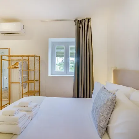 Yellow Charm - Campolide Apartamento *